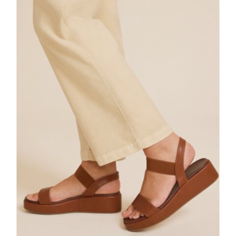 SuperCush Aubrey Wedge For Cognac